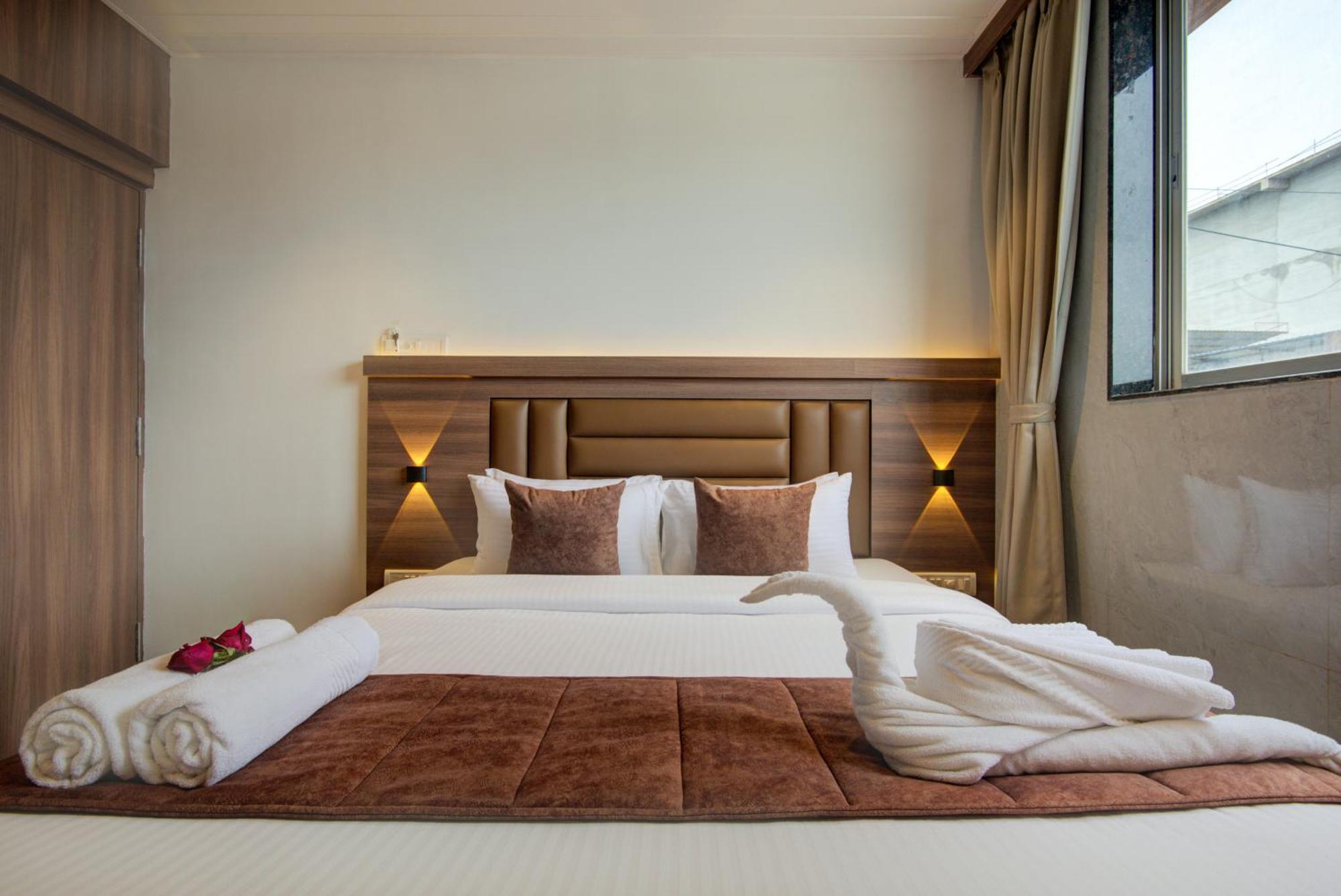 Hotel Galaxy Inn Navi Mumbai Ngoại thất bức ảnh