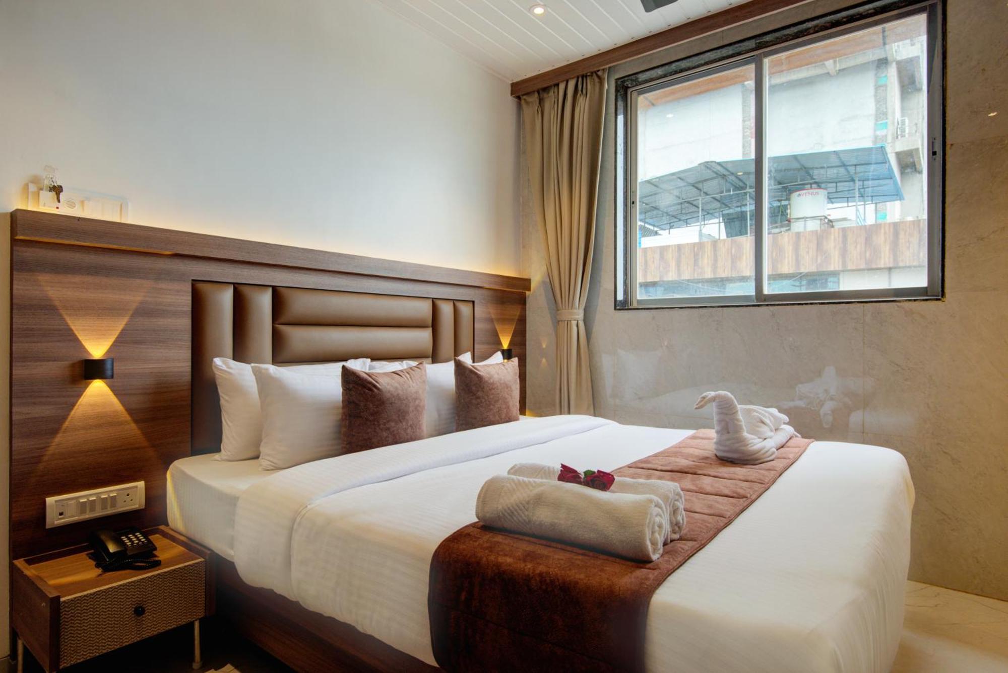 Hotel Galaxy Inn Navi Mumbai Ngoại thất bức ảnh