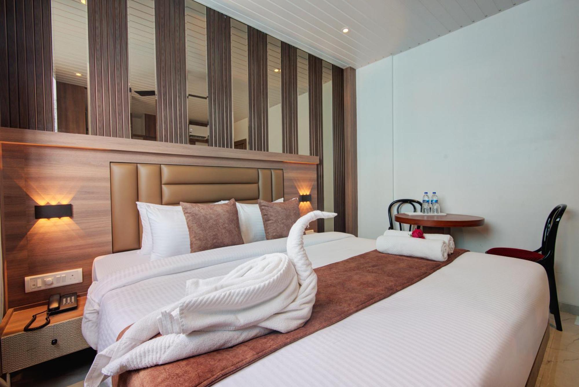 Hotel Galaxy Inn Navi Mumbai Ngoại thất bức ảnh